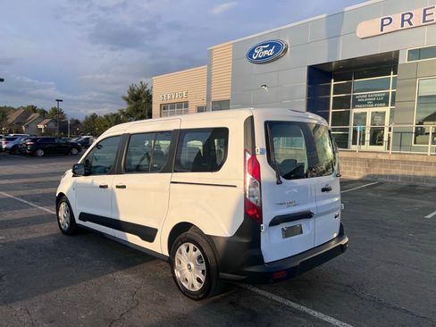 Used 2019 Ford Transit Connect XL FWD image 5