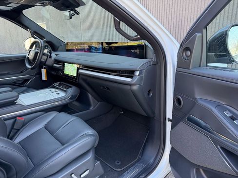 New 2026 Lincoln Navigator Reserve image 27