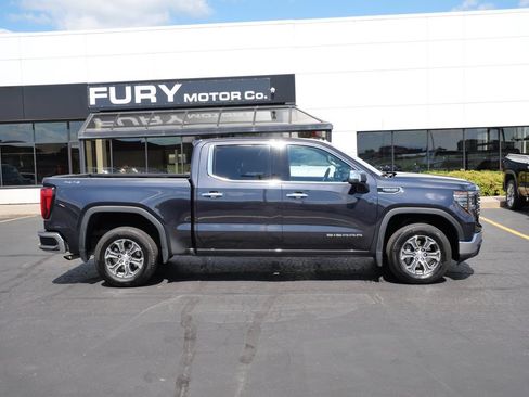 Used 2026 GMC Sierra 1500 SLT AWD/4WD image 1