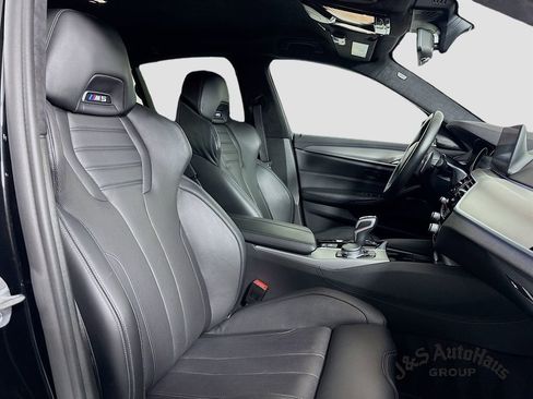 Used 2019 BMW M5 w/ Executive Package image 35
