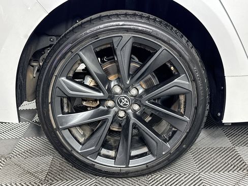 Used 2023 Toyota Corolla SE FWD image 32