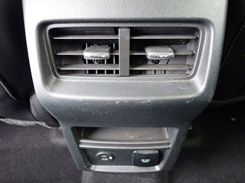 Certified 2022 Ford Edge SEL w/ Convenience Package image 19