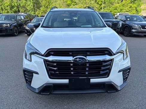 Used 2025 Subaru Ascent Limited AWD/4WD image 6