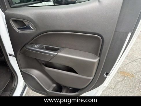 Used 2022 Chevrolet Colorado LT w/ LT Convenience Package RWD image 16