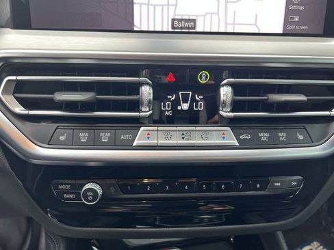 Used 2025 BMW X4 xDrive30i w/ Premium Package AWD/4WD image 17