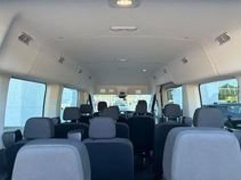 Used 2025 Ford Transit 350 XL AWD/4WD image 24