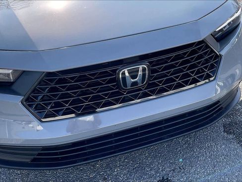 Used 2024 Honda Accord Sport image 32