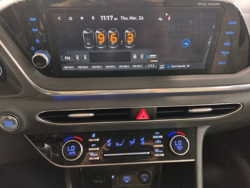 Used 2021 Hyundai Sonata Limited image 25