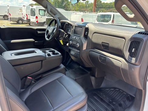 Used 2020 GMC Sierra 1500 2WD Regular Cab image 14