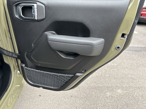New 2026 Jeep Wrangler Sport S AWD/4WD image 33