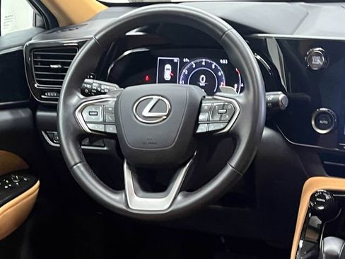 Used 2025 Lexus NX 250 FWD image 15