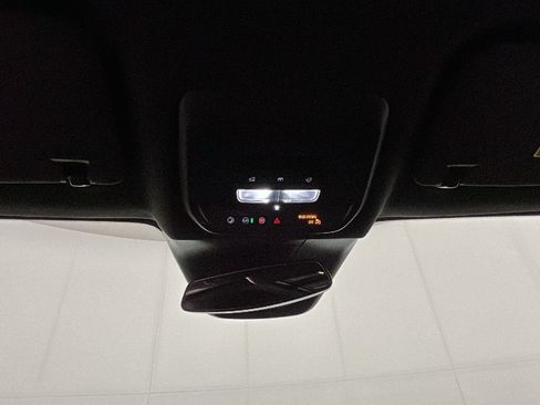 Used 2024 Chevrolet Blazer EV LT AWD/4WD image 26