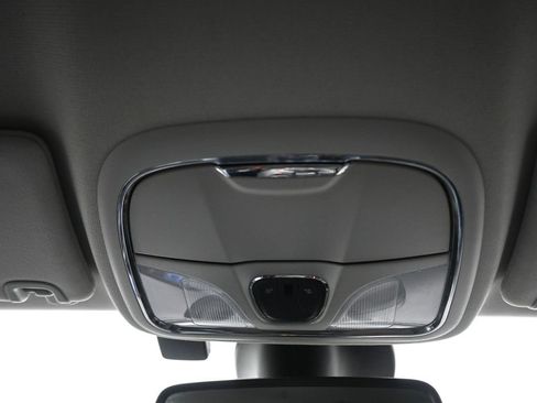 Used 2022 Jeep Cherokee Trailhawk w/ Premium Leather Package image 25