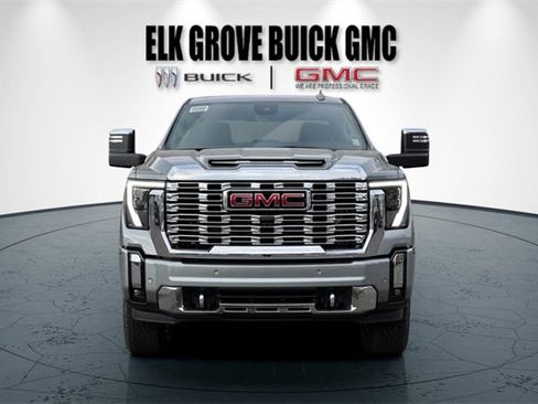 New 2026 GMC Sierra 2500 Denali w/ Denali Reserve Package image 9