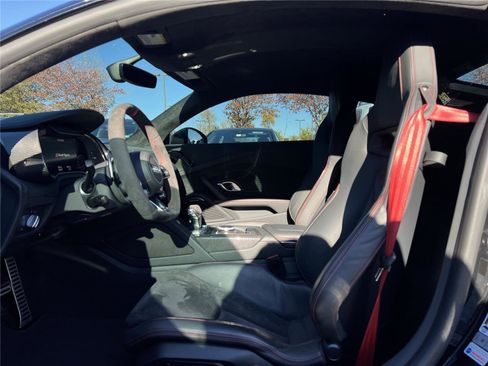 Used 2023 Audi R8 V10 GT image 14