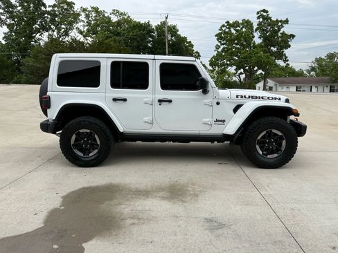 Used 2019 Jeep Wrangler Unlimited Rubicon image 2