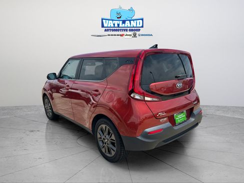 Used 2021 Kia Soul S FWD image 3