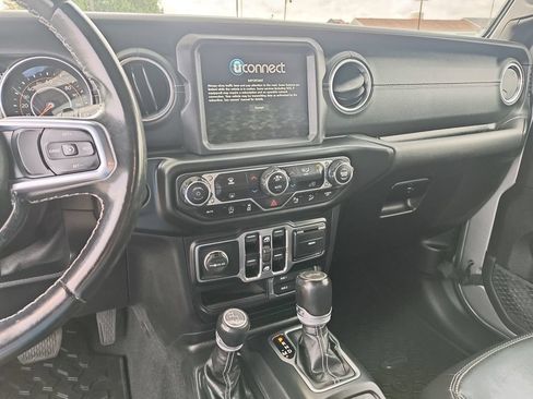 Used 2021 Jeep Wrangler Unlimited Sahara AWD/4WD image 20