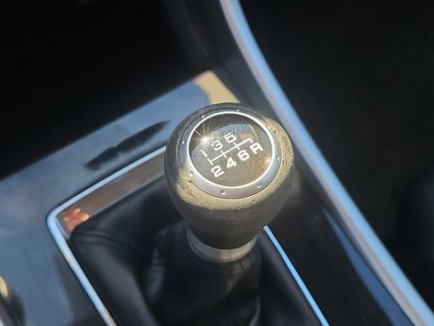 Used 2017 Honda Accord LX image 22