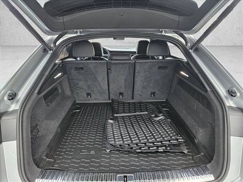 Certified 2025 Audi Q8 Premium Plus AWD/4WD image 24
