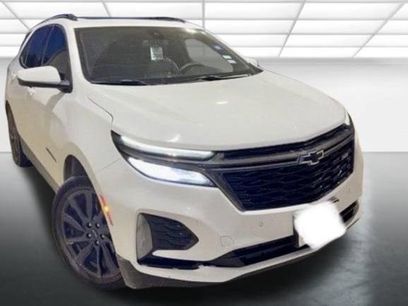 Used 2023 Chevrolet Equinox RS w/ RS Leather Package