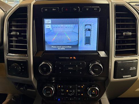 Used 2019 Ford F250 Lariat w/ Tow Technology Bundle AWD/4WD image 16