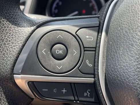 Used 2022 Toyota Camry LE FWD image 22