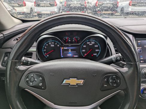 Used 2014 Chevrolet Impala LTZ FWD image 25