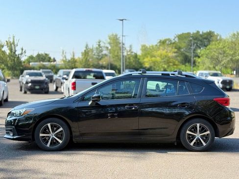 Used 2021 Subaru Impreza 2.0i Premium AWD/4WD image 2