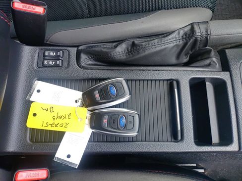 Used 2017 Subaru Crosstrek 2.0i Premium w/ Special Edition image 16