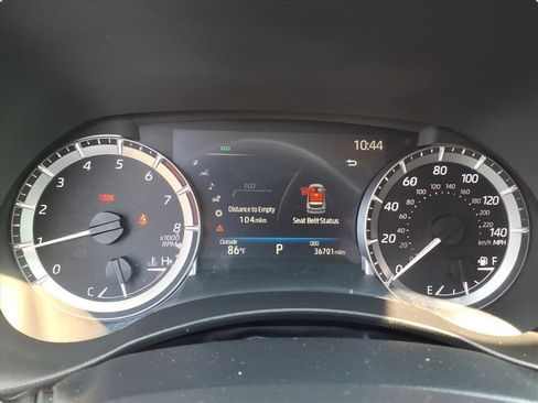 Used 2023 Toyota Highlander L image 22