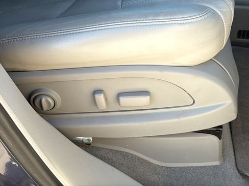 Used 2014 Buick Enclave Leather w/ Trailering Provision Package image 28