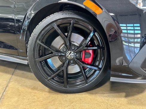 Used 2024 Volkswagen GTI S FWD image 10