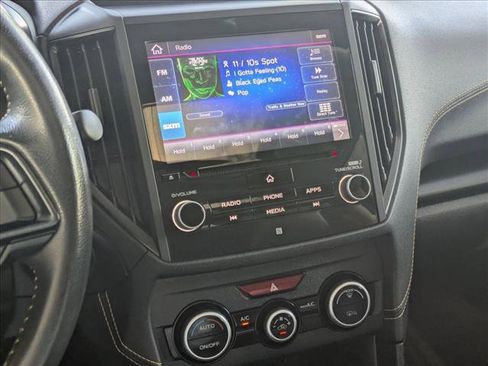 Used 2022 Subaru Crosstrek 2.5i Sport w/ Moonroof Package image 13