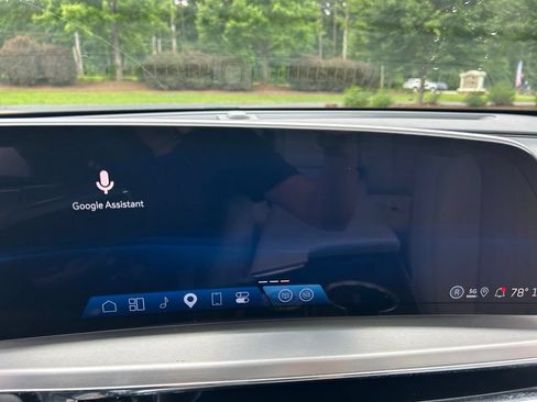 Used 2025 Cadillac Lyriq Sport w/ LPO, Floor Liner Package AWD/4WD image 30