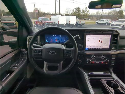 Used 2024 Ford F350 Lariat w/ Lariat Ultimate Package image 14