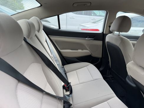 Used 2020 Hyundai Elantra SEL w/ Cargo Package (C1) FWD image 22