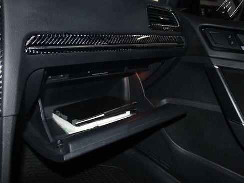 Used 2017 Volkswagen GTI S image 19