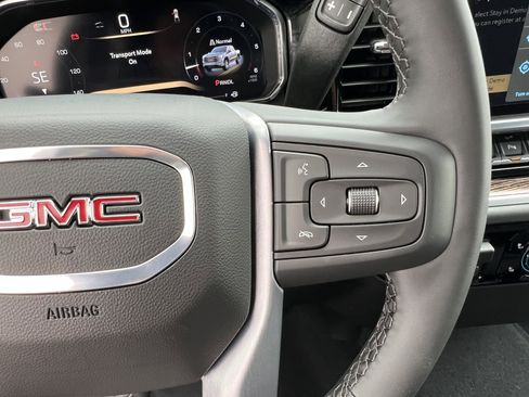 New 2026 GMC Sierra 1500 SLE w/ Preferred Package image 23
