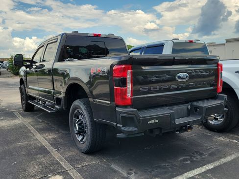 Used 2024 Ford F250 Lariat w/ Lariat Ultimate Package AWD/4WD image 4