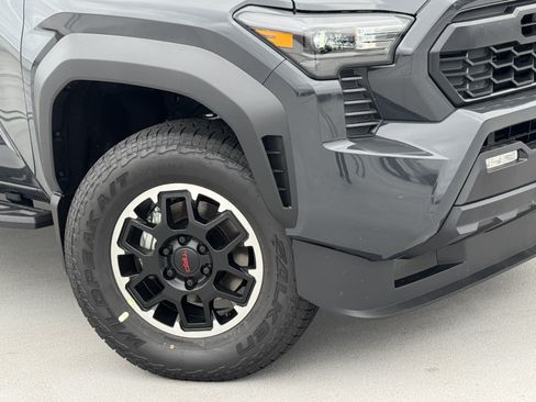 New 2026 Toyota Tacoma TRD Off-Road AWD/4WD image 10