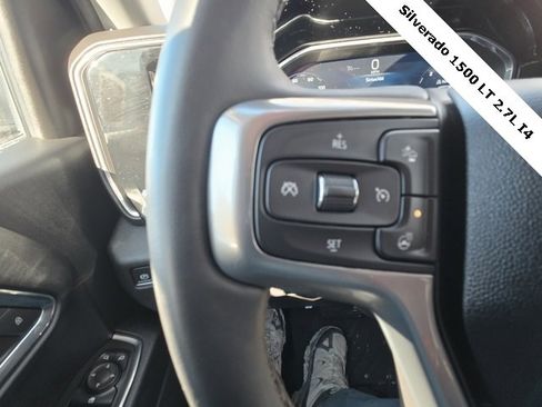 Used 2024 Chevrolet Silverado 1500 LT image 10