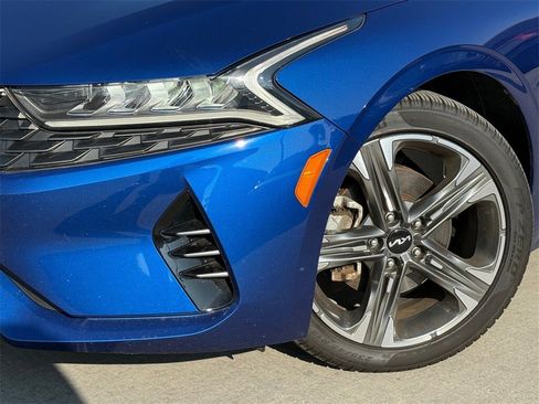 Used 2022 Kia K5 EX image 2