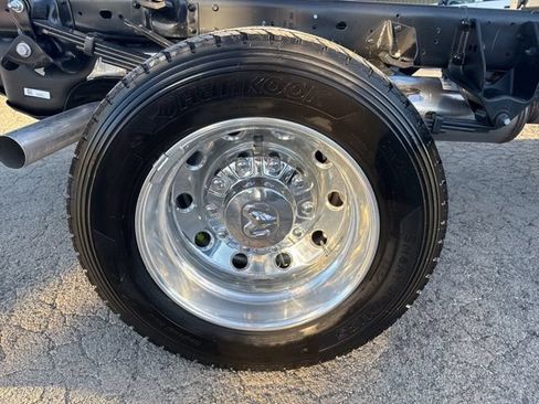 New 2026 RAM 4500 4x4 Crew Cab DRW image 13