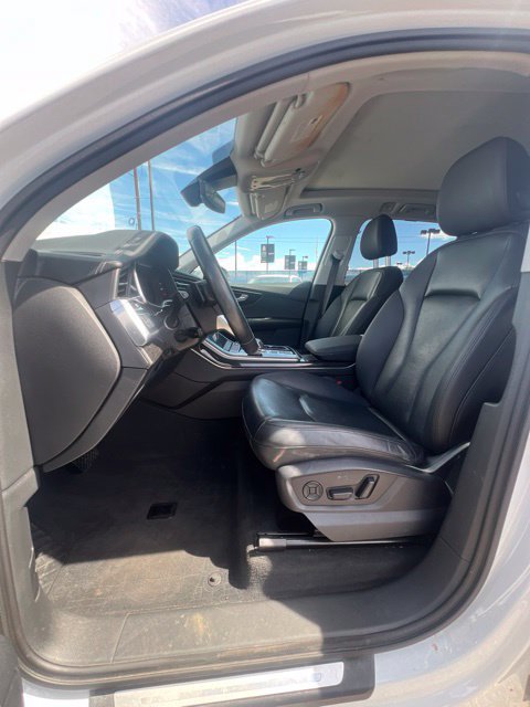 Used 2023 Audi Q7 2.0T Premium Plus AWD/4WD image 28