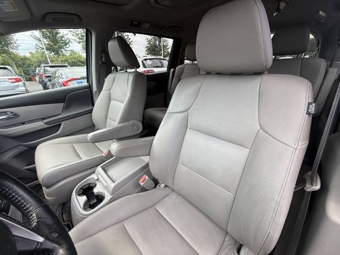 Used 2017 Honda Odyssey EX-L image 17