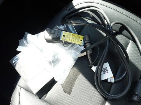 Used 2024 Chevrolet Silverado 1500 RST image 38