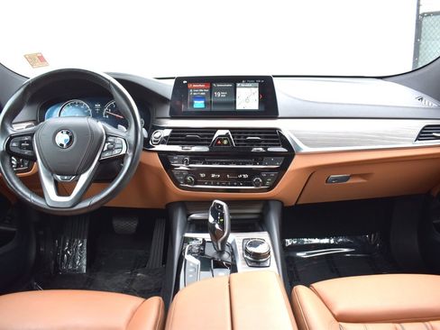 Used 2018 BMW 640i Gran Turismo xDrive image 15