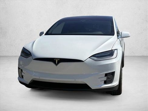 Used 2019 Tesla Model X 75D AWD/4WD image 23