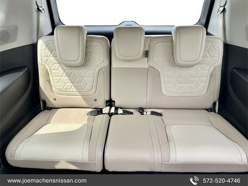 New 2025 Nissan Armada Platinum w/ Convenience Package image 28